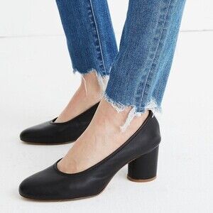 Madewell | The Reid Pump in Black Leather